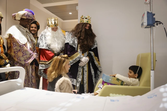 El Hospital 12 de Octubre da la bienvenida a los Reyes Magos