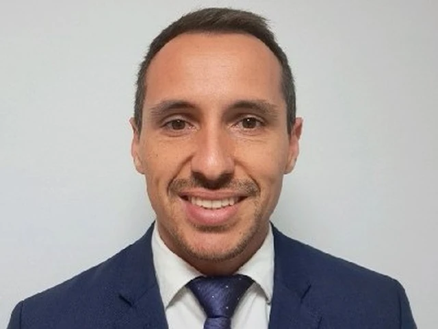 Aena nombra a Víctor Almarza González nuevo director del Aeropuerto de El Hierro