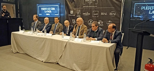 Ilusión y responsabilidad, los Reyes Magos de Sevilla se preparan para 2026