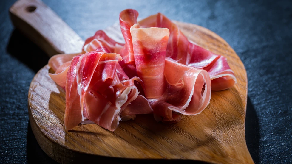 La IGP "Jamón Serrano" reanuda su tramitación