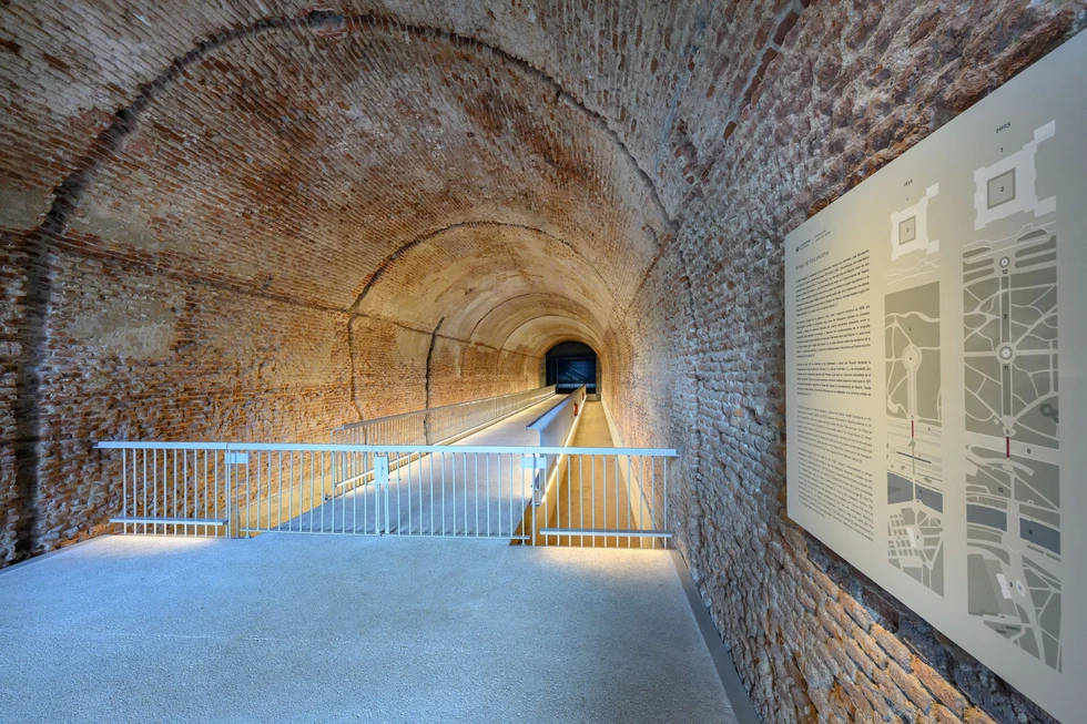 Tramo histórico del Túnel de Villanueva en los Jardines del Campo del Moro