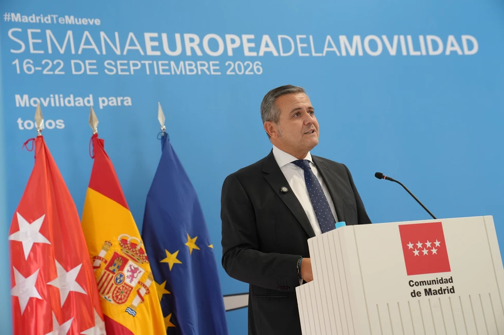 El consejero de Vivienda, Transportes e Infraestructuras de la Comunidad de Madrid, Jorge Rodrigo, clausura la jornada Movilidad para Todos
