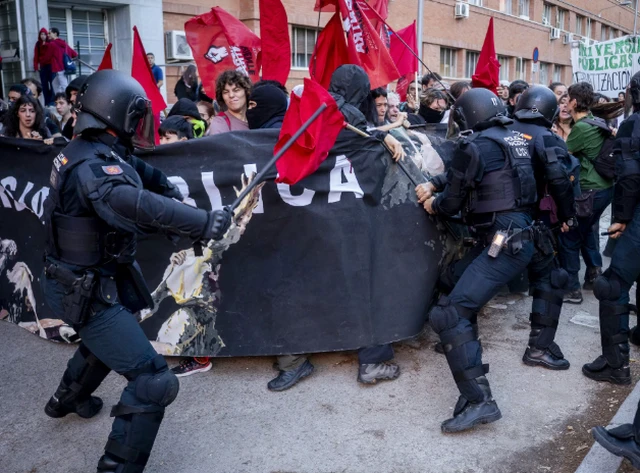 Isabel Díaz Ayuso responsabiliza a Pedro Sánchez de la violencia en las calles de Madrid