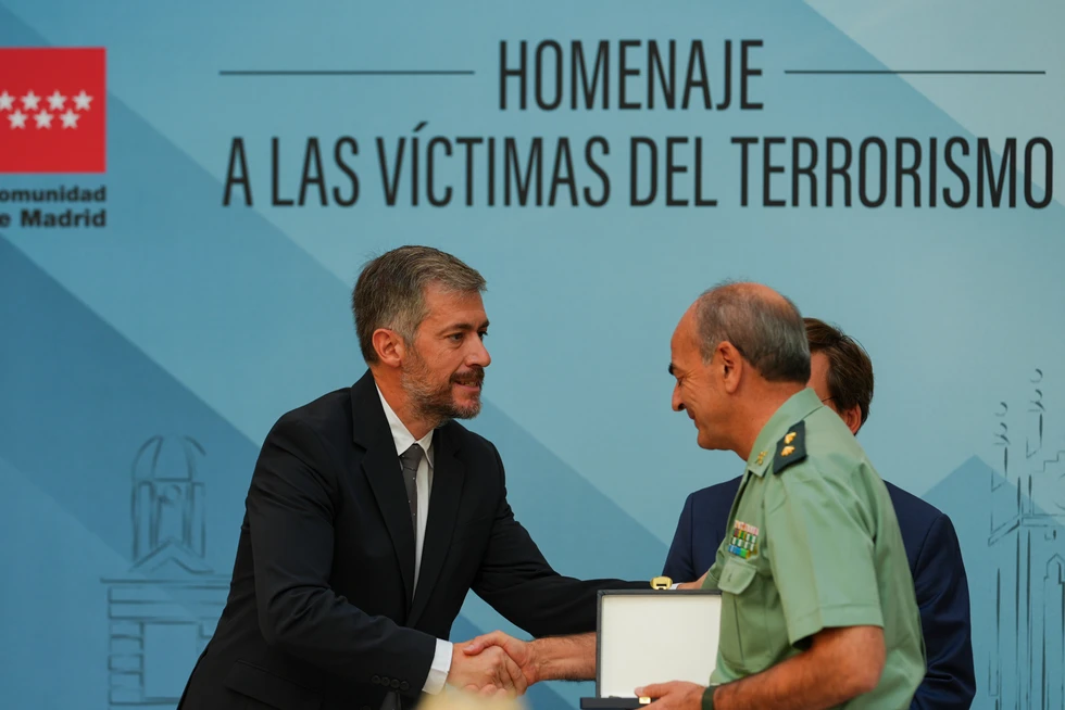 Homenaje en recuerdo a las víctimas del atentado de la banda terrorista ETA en la Calle del Correo / Comunidad de Madrid