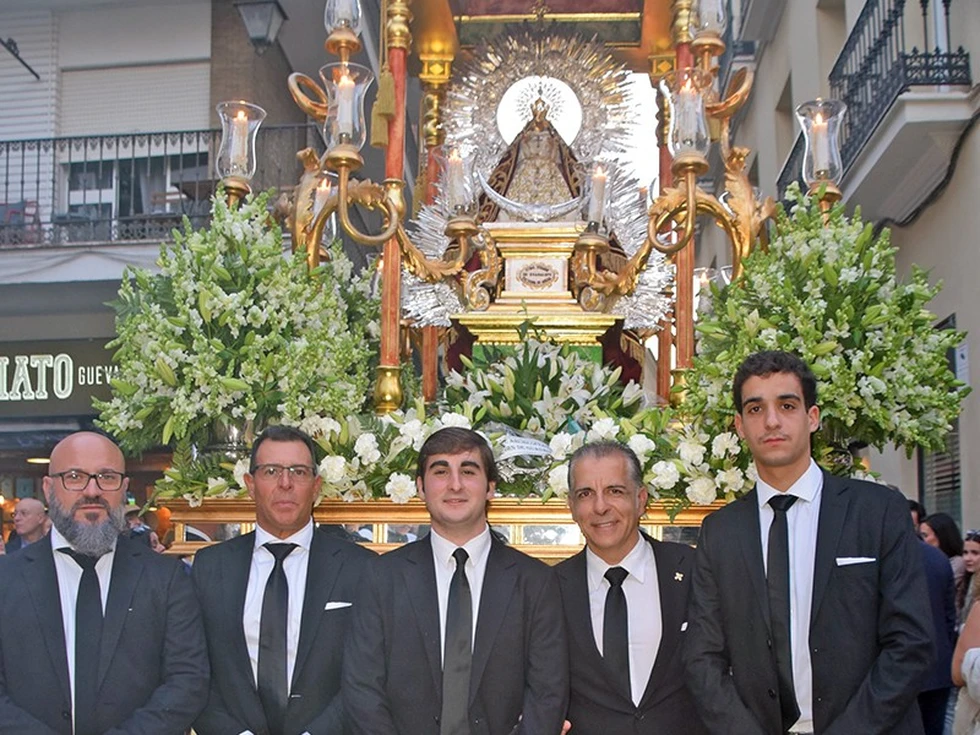Santísima Virgen de Guadalupe / Antonio Rendón Domínguez y David Almendral