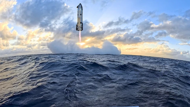 Lo que vieron las boyas de SpaceX en medio del océano te dejará sin palabras
