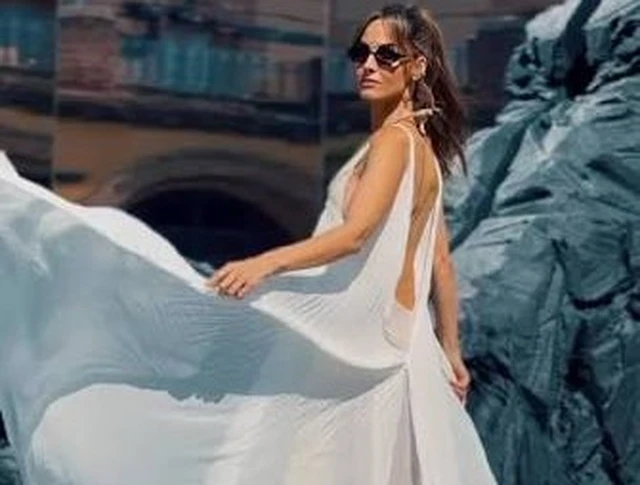 Ariadne Artiles desfila en Mercedes-Benz Fashion Week Madrid con un diseño de Marco&Maria
