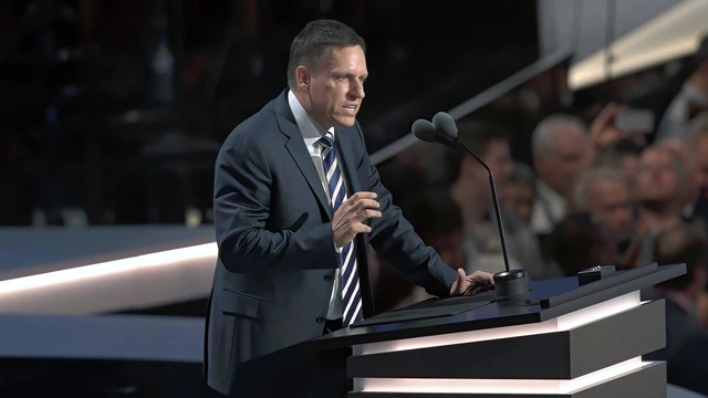 Jefe de PayPal dicta conferencias secretas sobre el Anticristo e indigna a la Iglesia