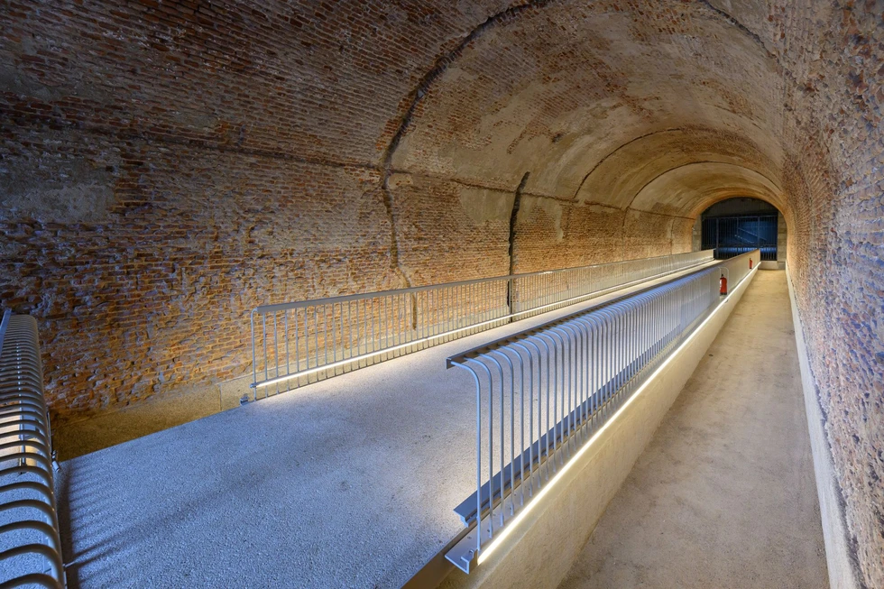 Tramo histórico del Túnel de Villanueva en los Jardines del Campo del Moro