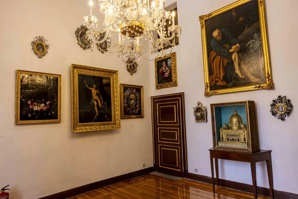 Anterrelicario de la Capilla Real. Palacio Real de Madrid / TVi