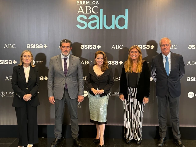 La sanidad pública madrileña, reconocida en los XVI Premios ABC Salud