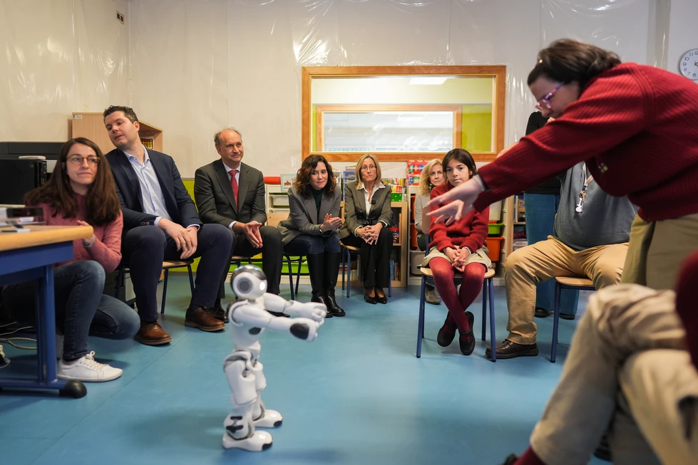 Robótica e IA para alumnos con necesidades especiales en centros educativos de Madrid