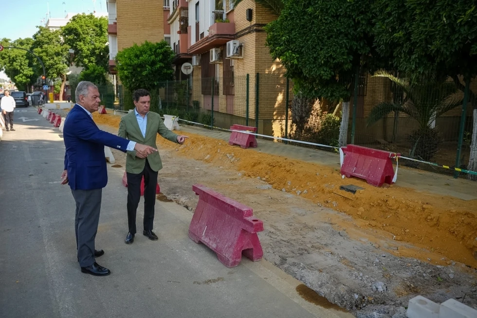 Obras de mejora en la accesibilidad del barrio de Triana de Sevilla / Antonio Rendón Domínguez