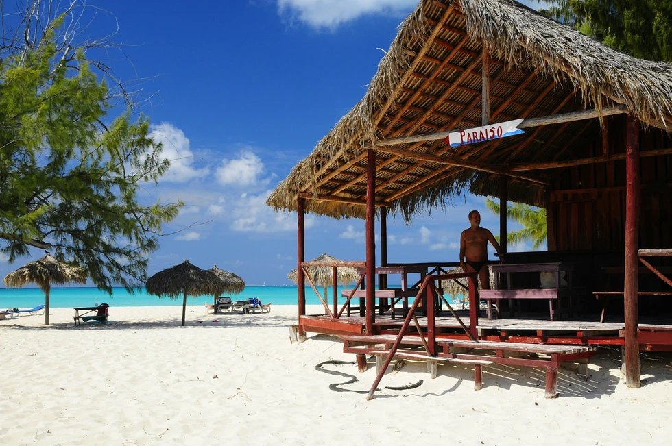 Cuba toca fondo histórico en la llegada de turistas