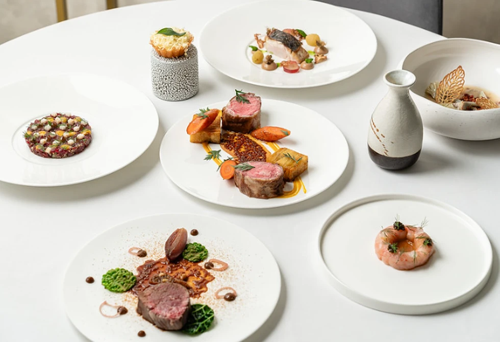 BaLó, el restaurante de la guía Michelin, donde la tradición catalana y la vanguardia británica se fusionan