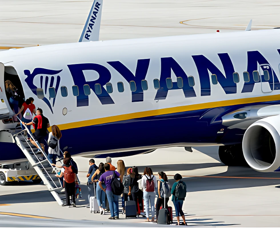 Aena arremete contra Ryanair por chantaje y doble juego