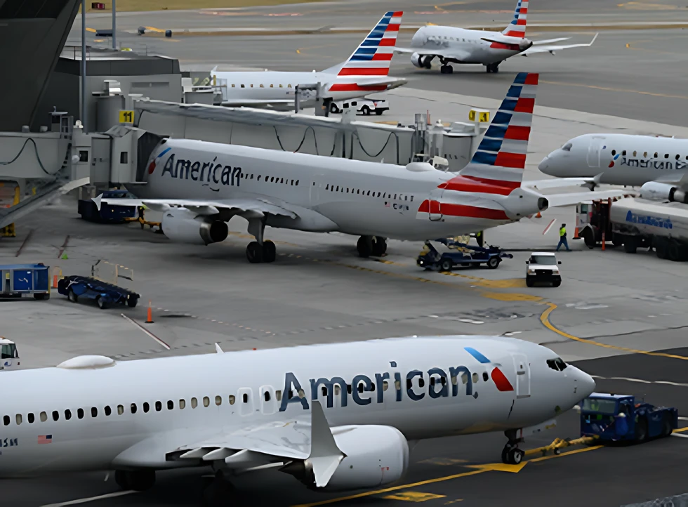 Estados Unidos roza las 2.200 cancelaciones de vuelos en un día por el bloqueo del Gobierno