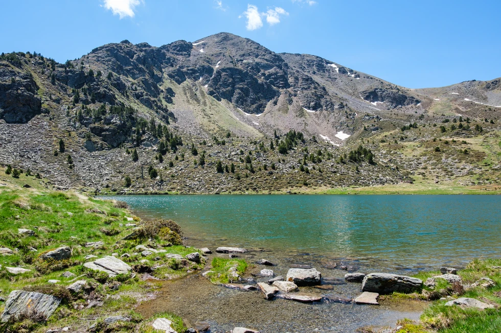 Valle de Incles: naturaleza viva entre lagos, senderos y paisajes de alta montaña