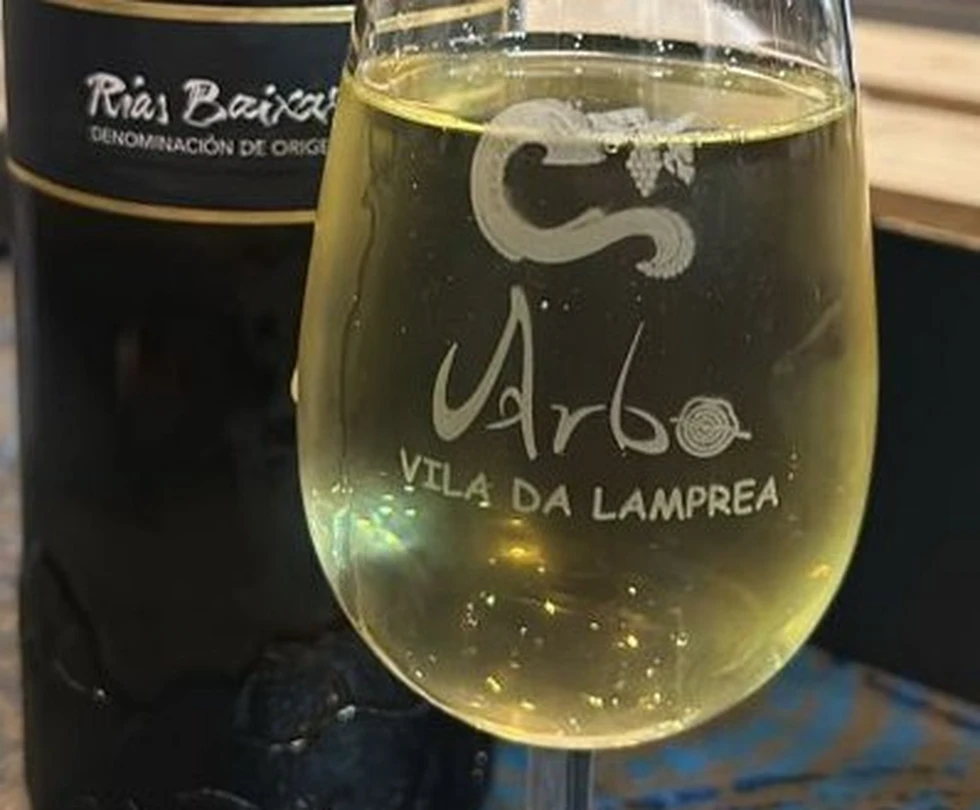 Enoturismo en Arbo: Un rincón de calidad y tradición en Rías Baixas
