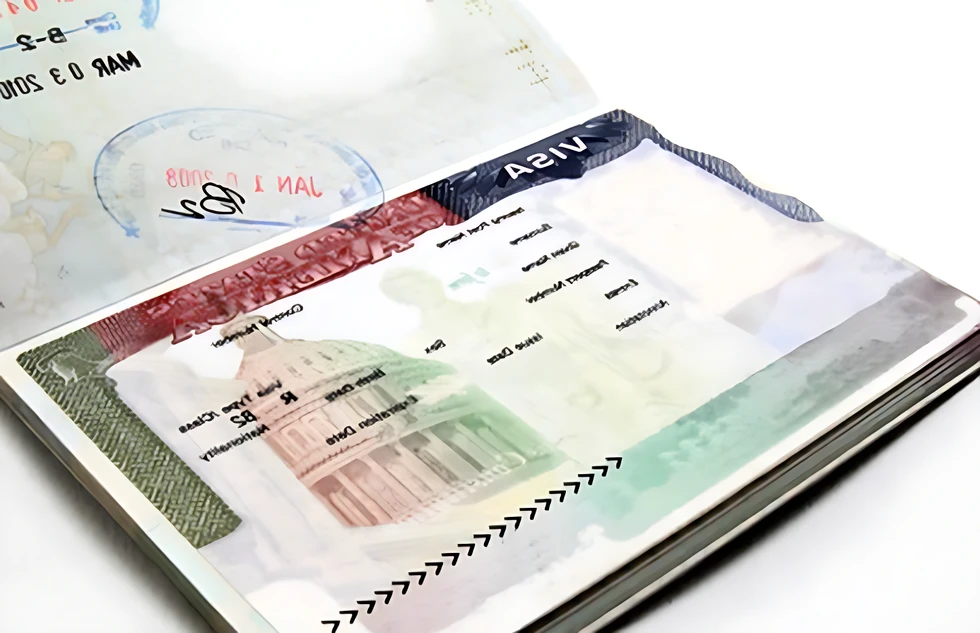 Estados Unidos sube un 135% el precio del visado de turismo para el próximo otoño