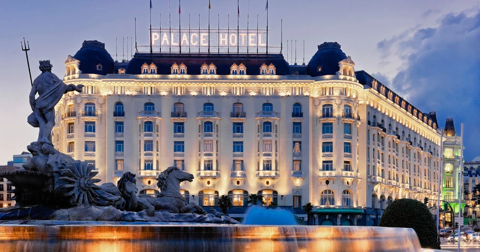 ¿Cuánto cuesta de media dormir en un hotel en España en 2025?