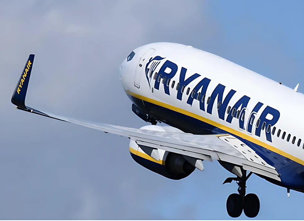 Agencias de viajes urgen un diálogo entre Aena y Ryanair por el bien de los viajeros nacionales